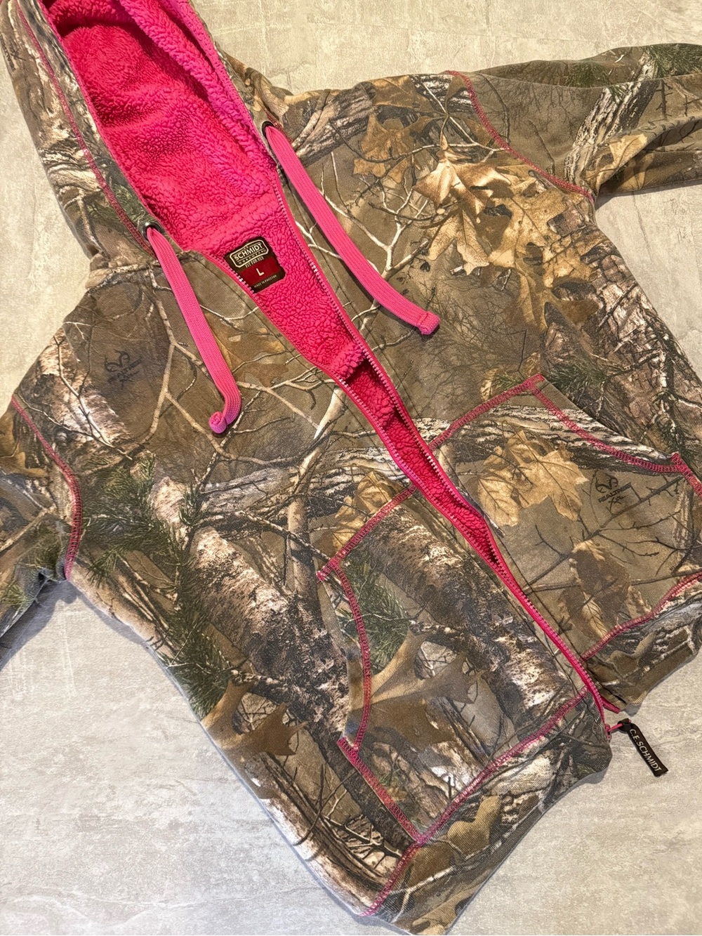 Realtree Camo Women Hoodie with Pink Lining